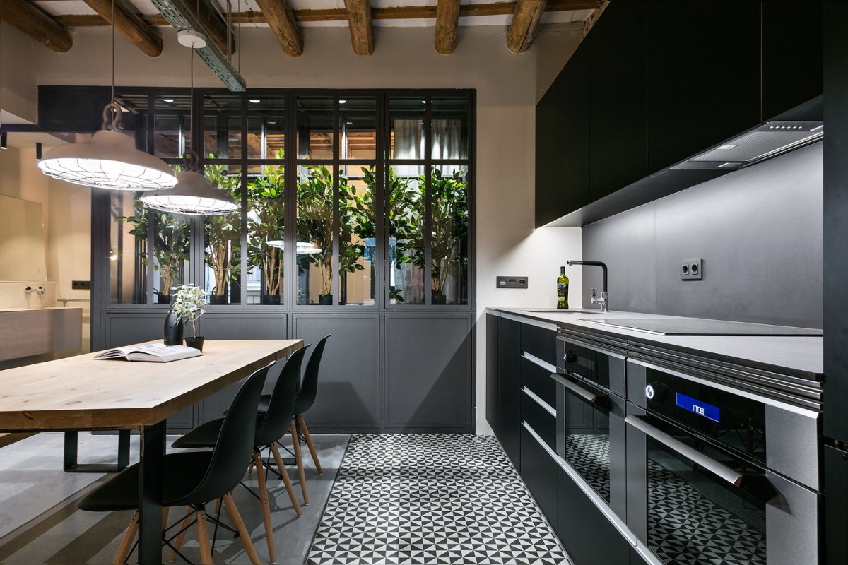 Потолок в стиле лофт индустриал