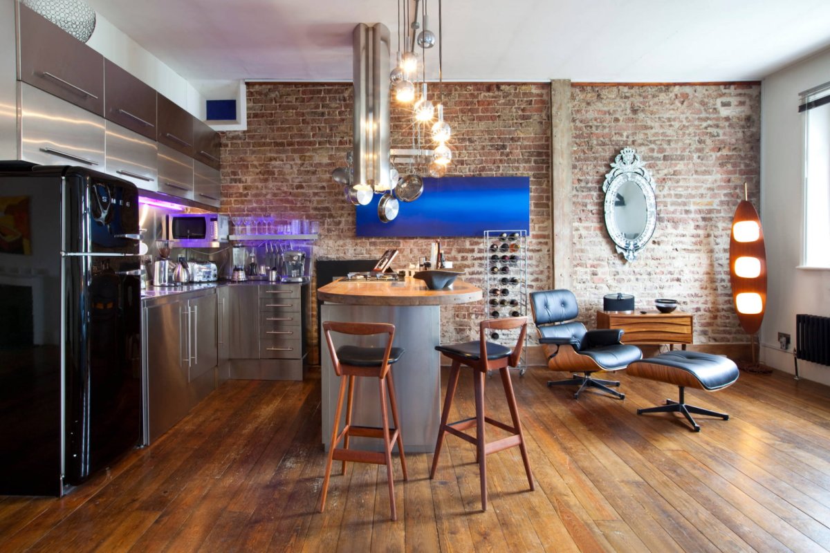 Кухня лофт темная