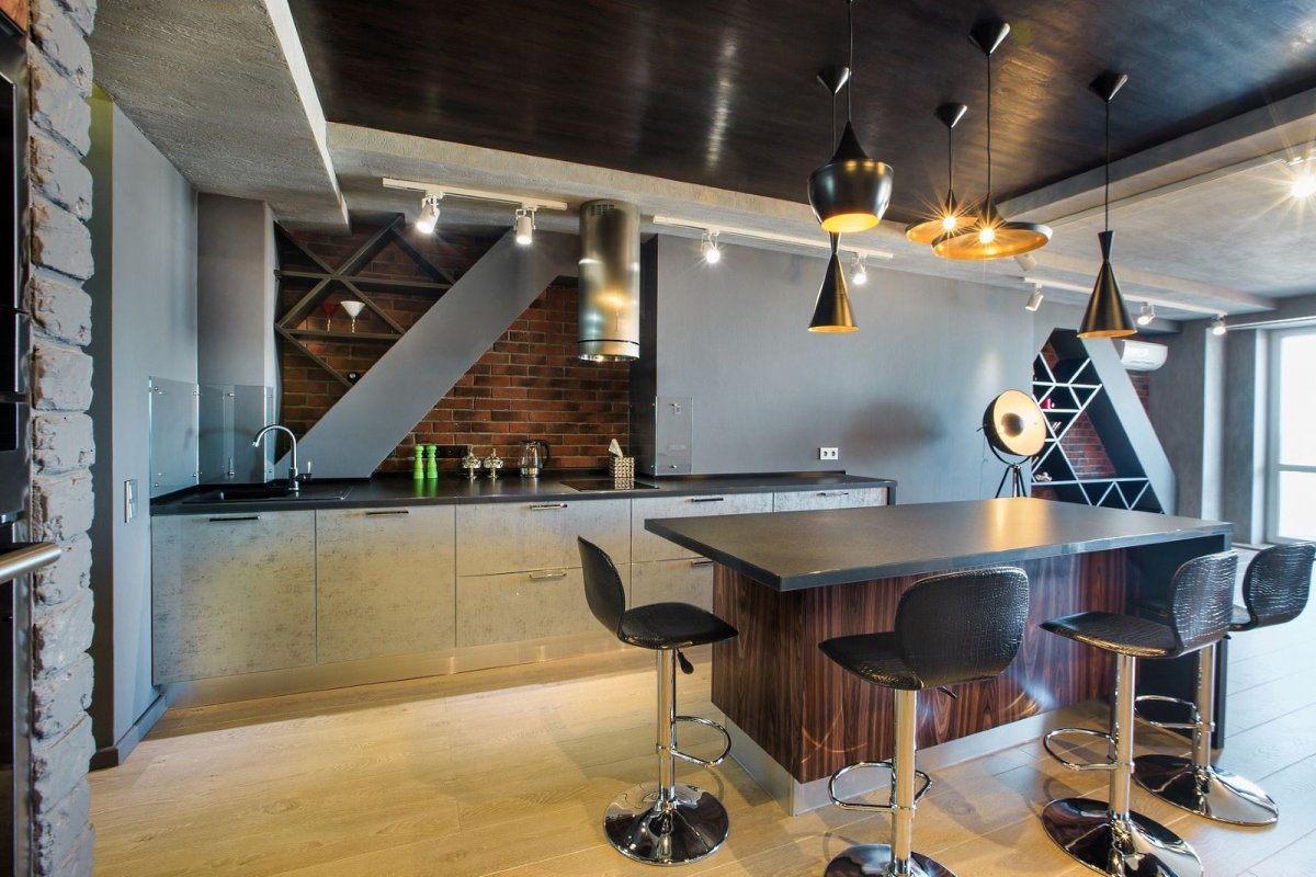 Бетонный потолок на кухне