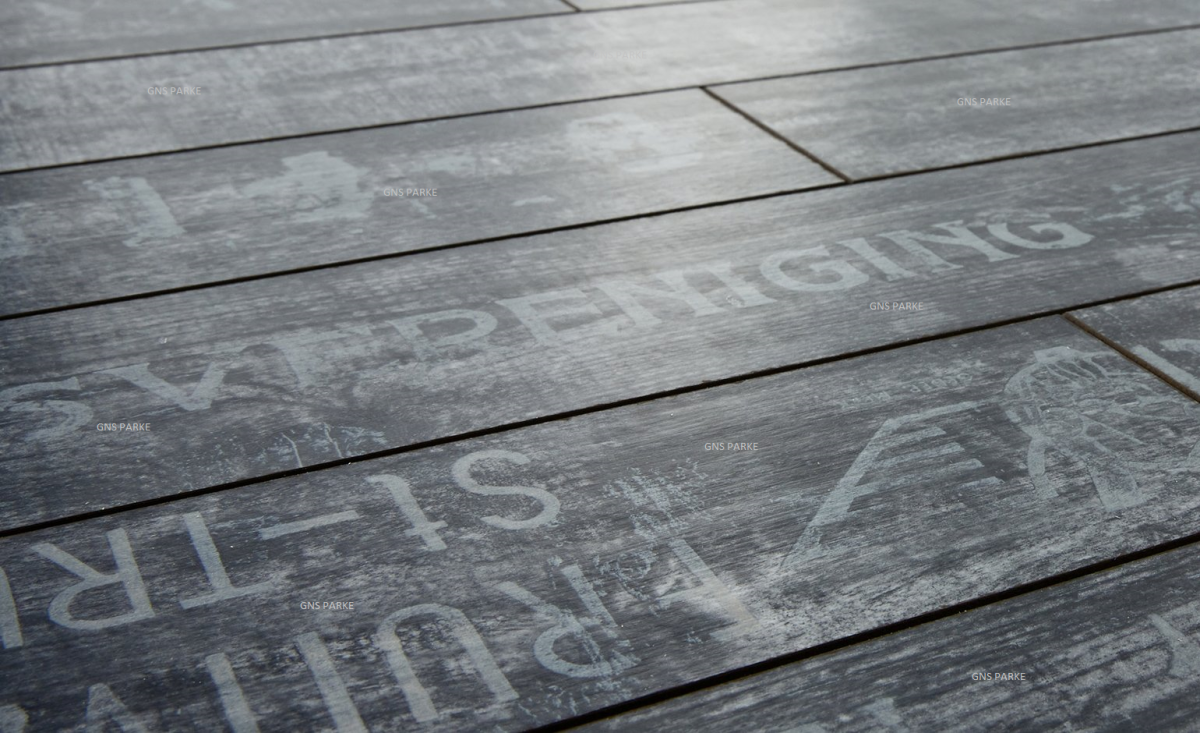 Парадор вино и фрукты