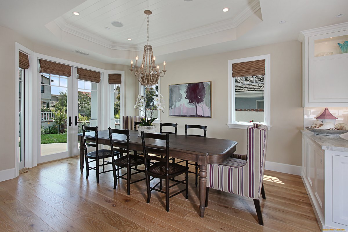 Клетка в интерьере кухни