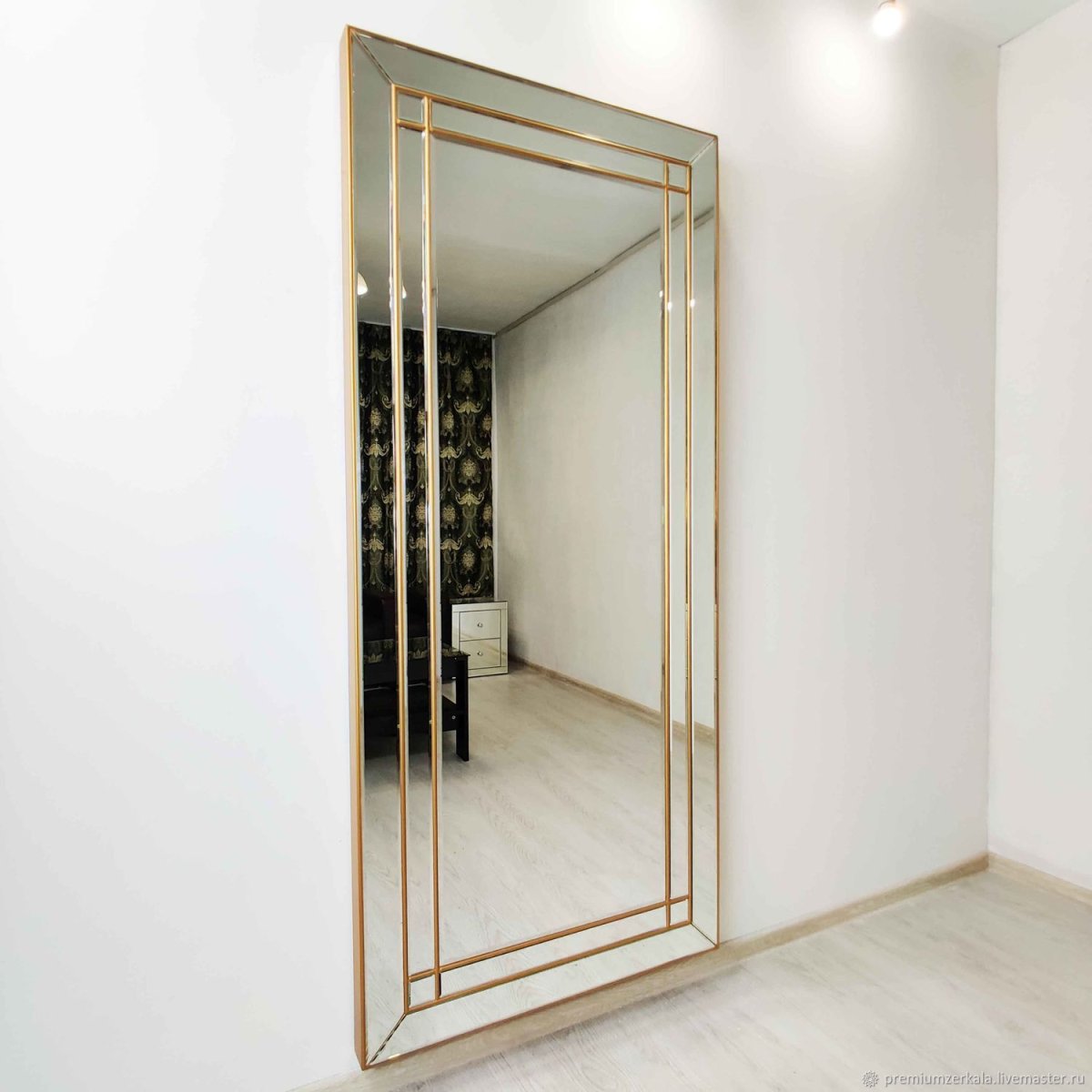 Зеркало в прихожую