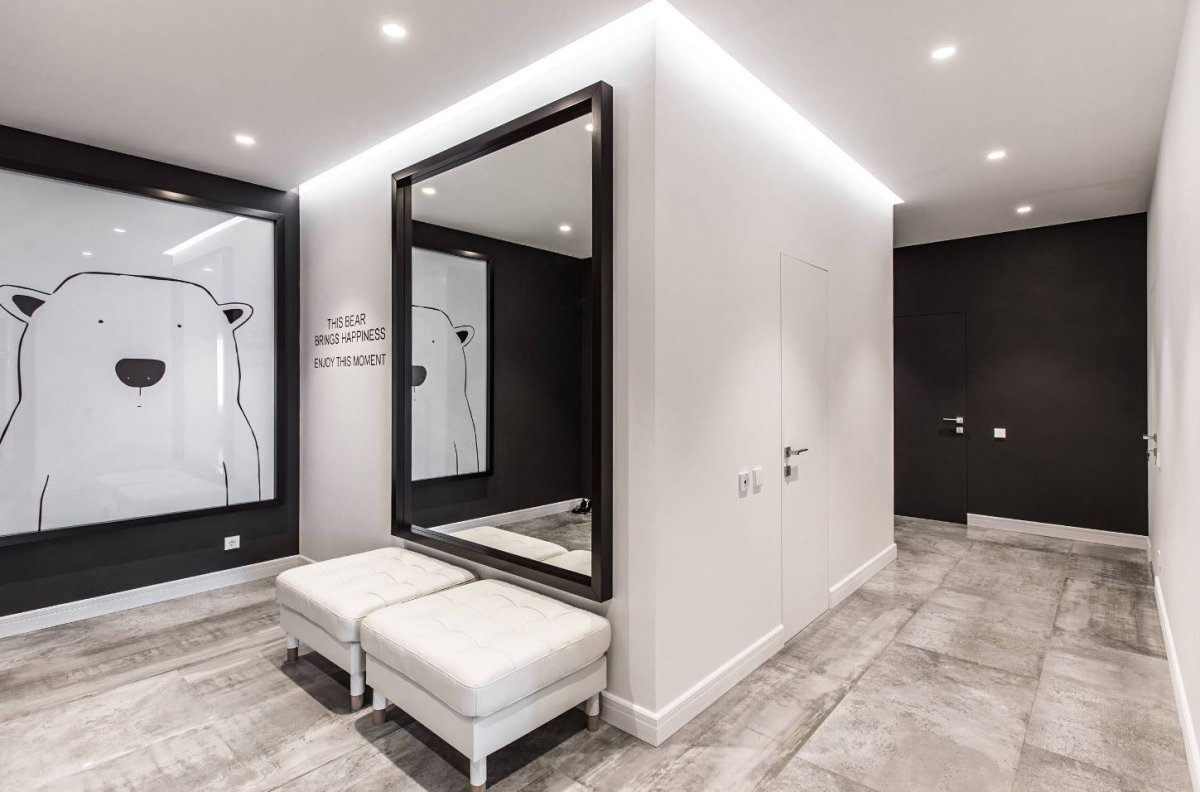 Зеркало в прихожую