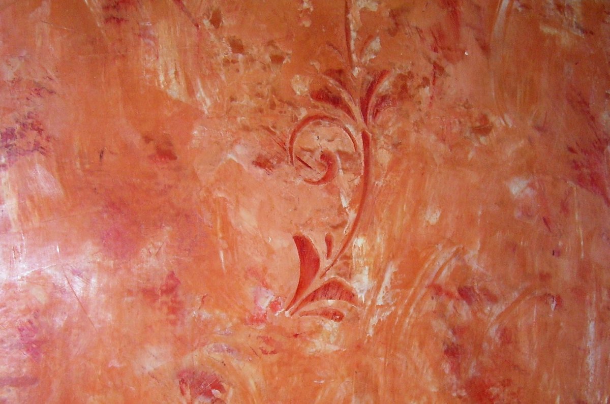 Декор стен штукатуркой