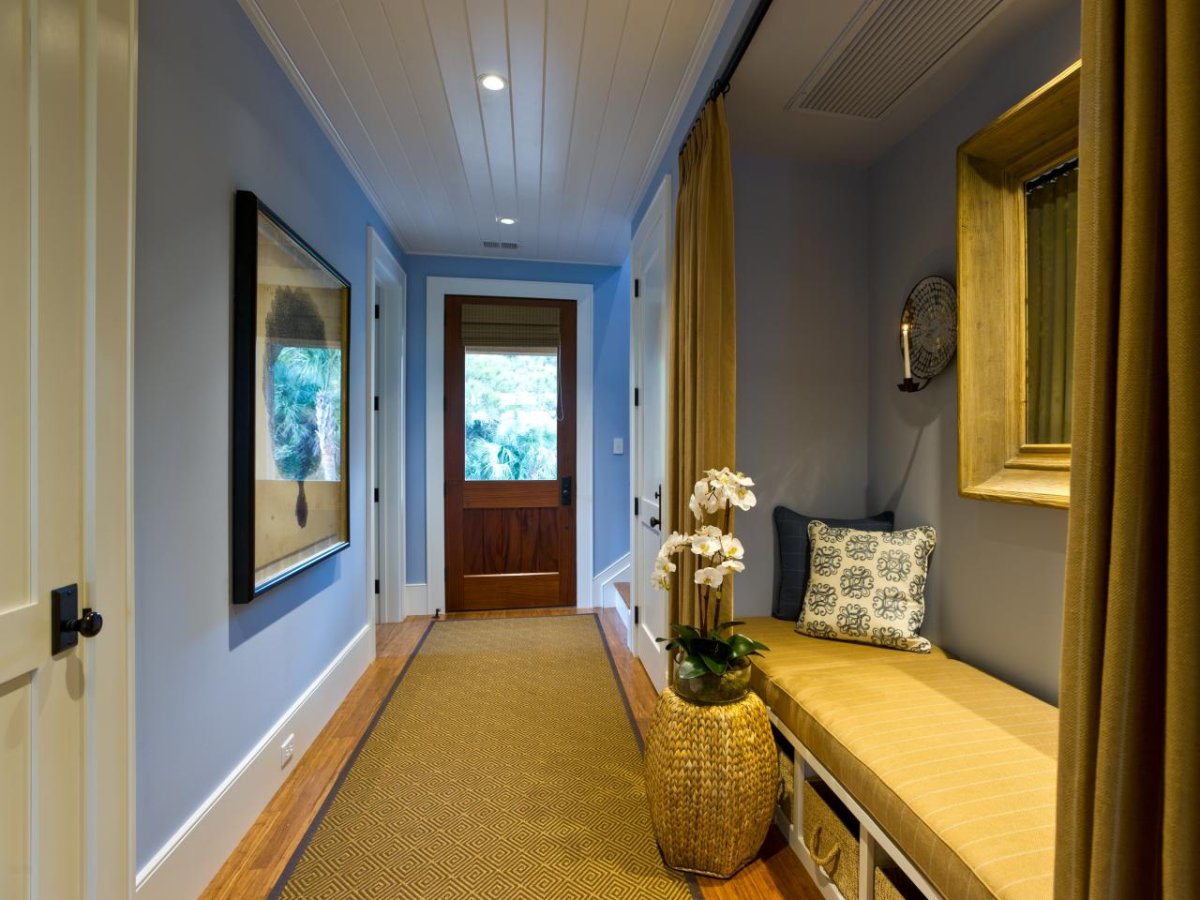 Картина в прихожую