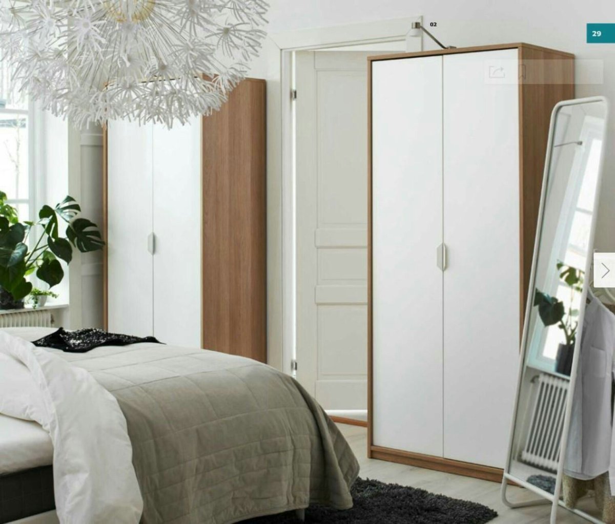 Комната с большой кроватью