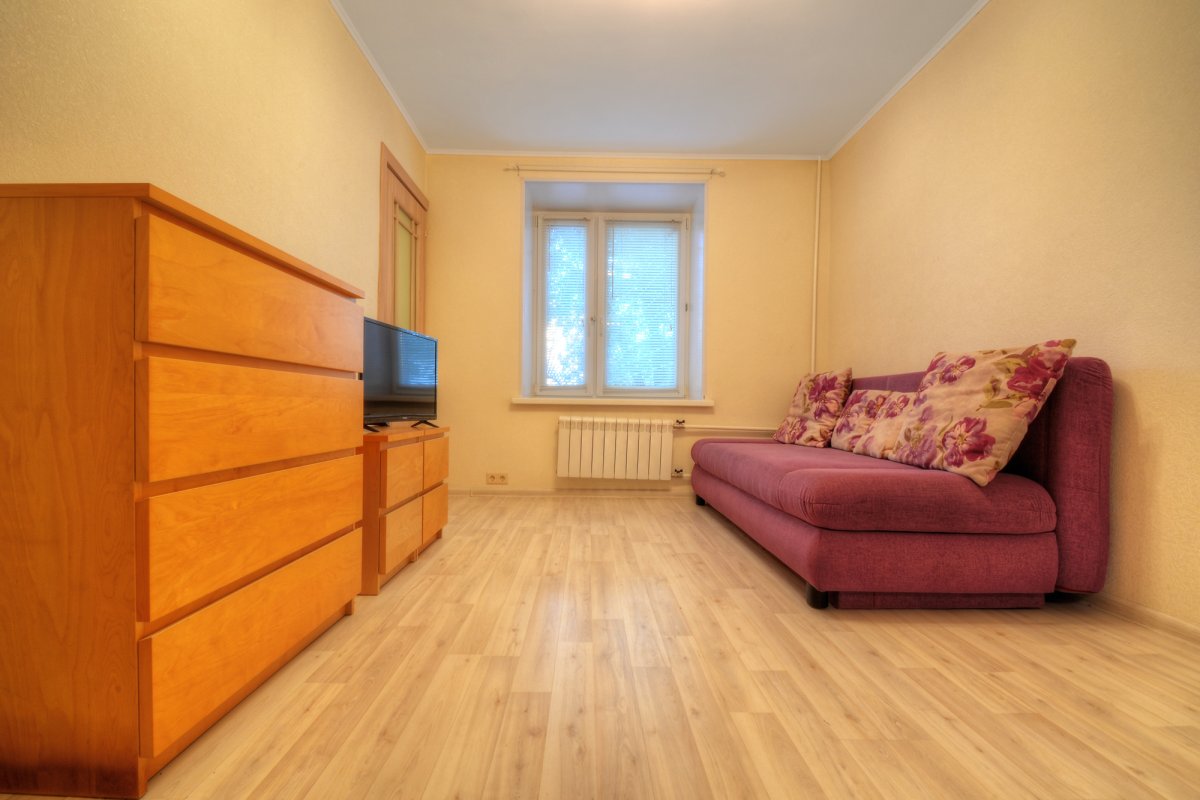 Простой ремонт комнаты