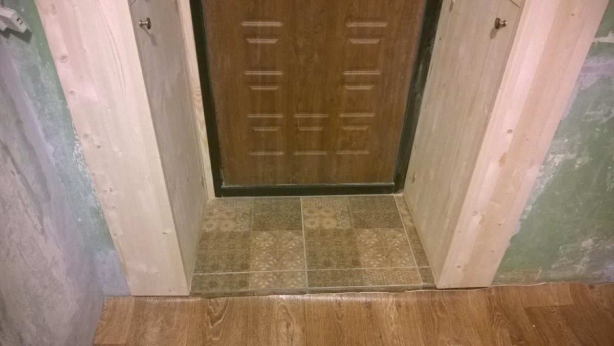 Порог между комнатами