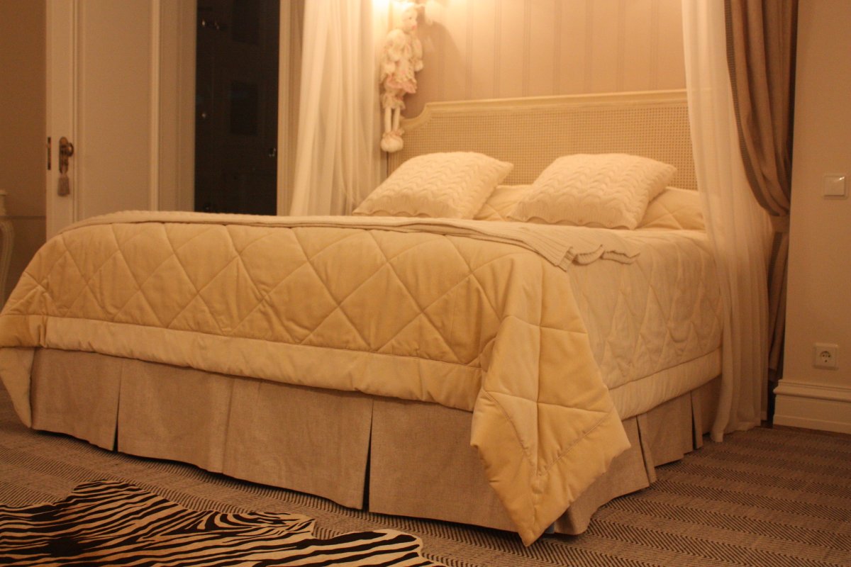 Покрывало со складками