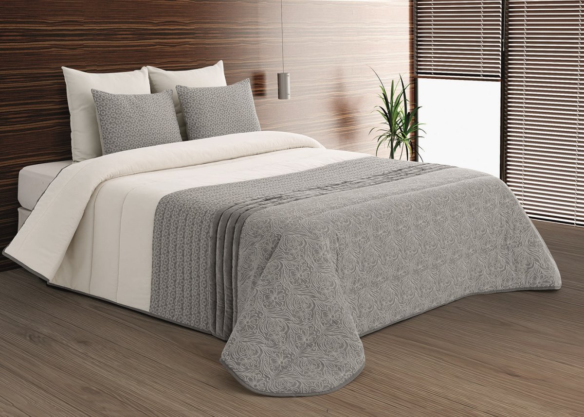 Шторы и покрывало в спальню