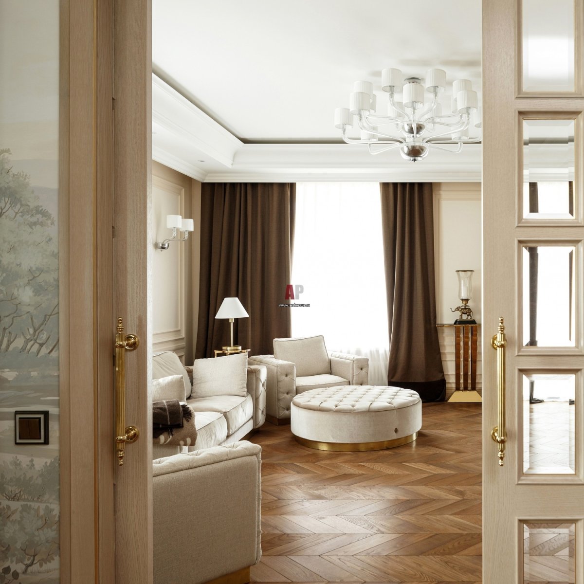 Черные двери в интерьере