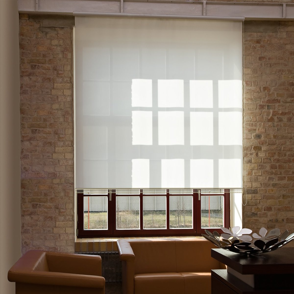 Римские шторы в стиле лофт