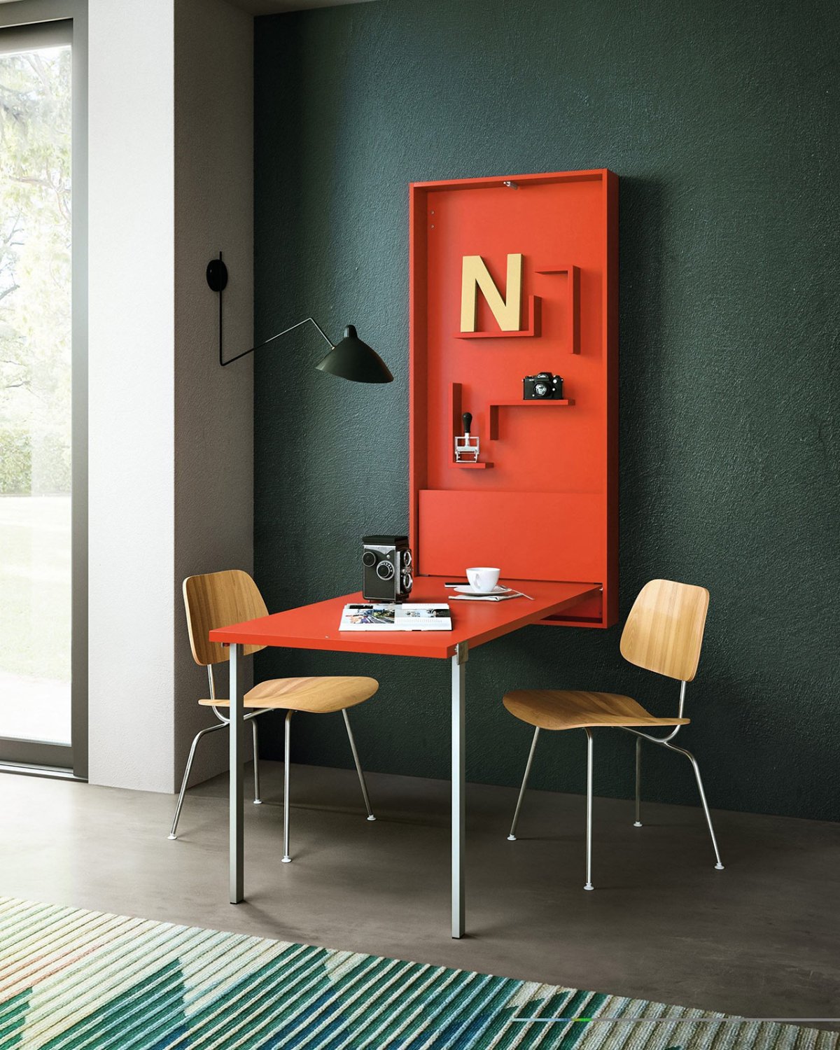 Настенный столик