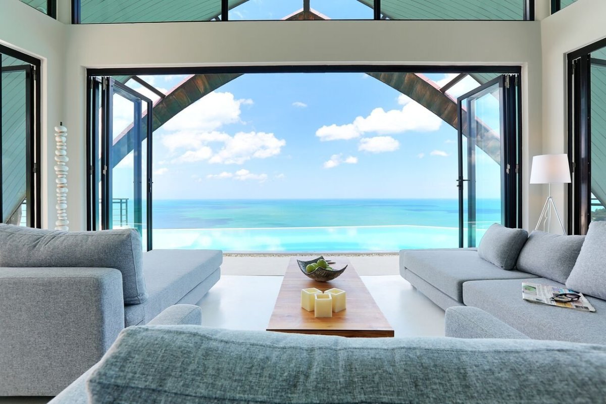 Скай Ривер панорамные окна