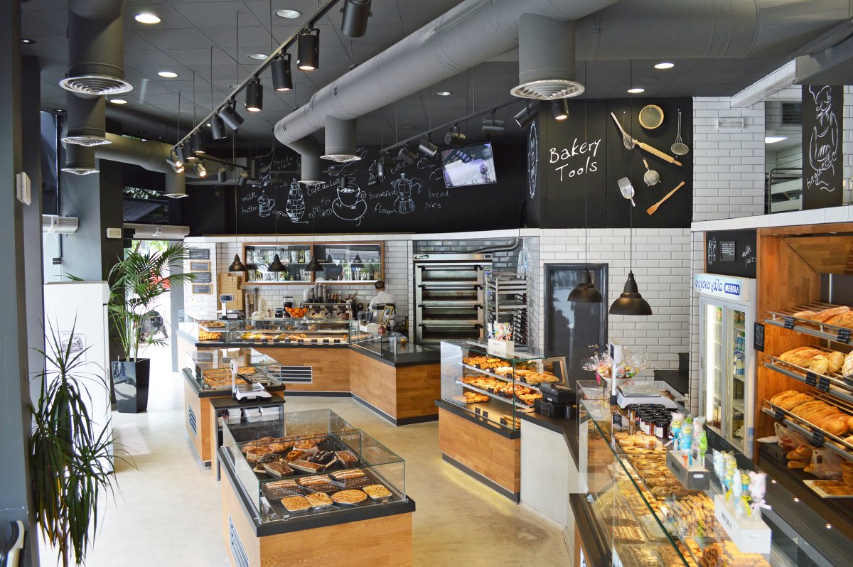 Интерьер пекарни кондитерской