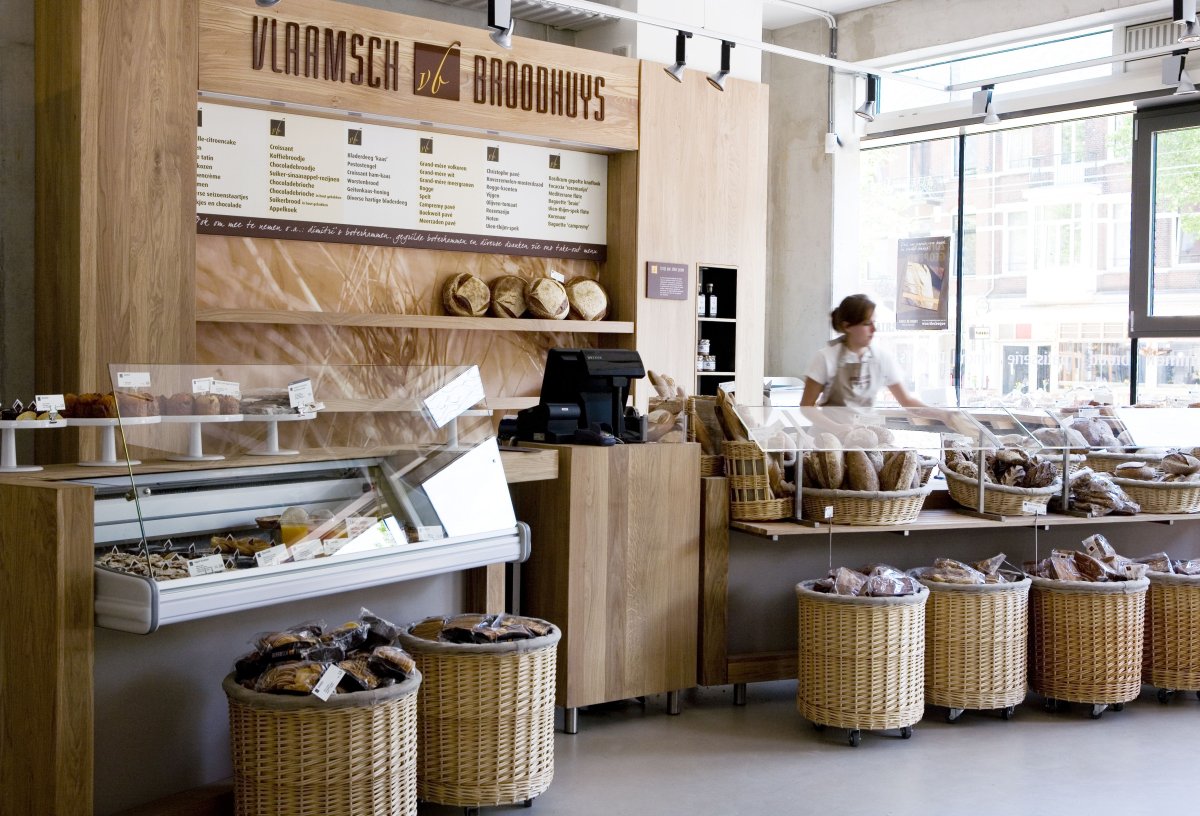 Пекарня с высокими потолками