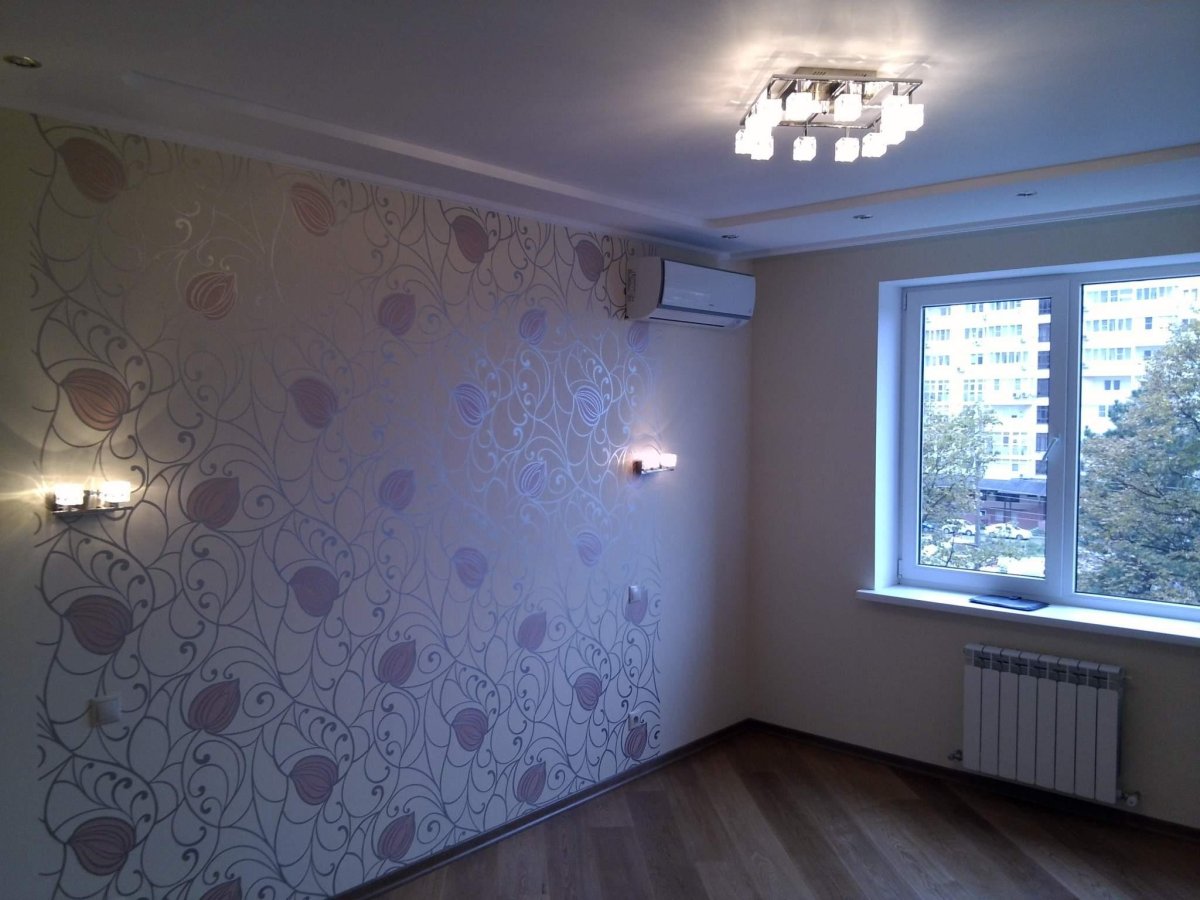 Обои в квартире без мебели