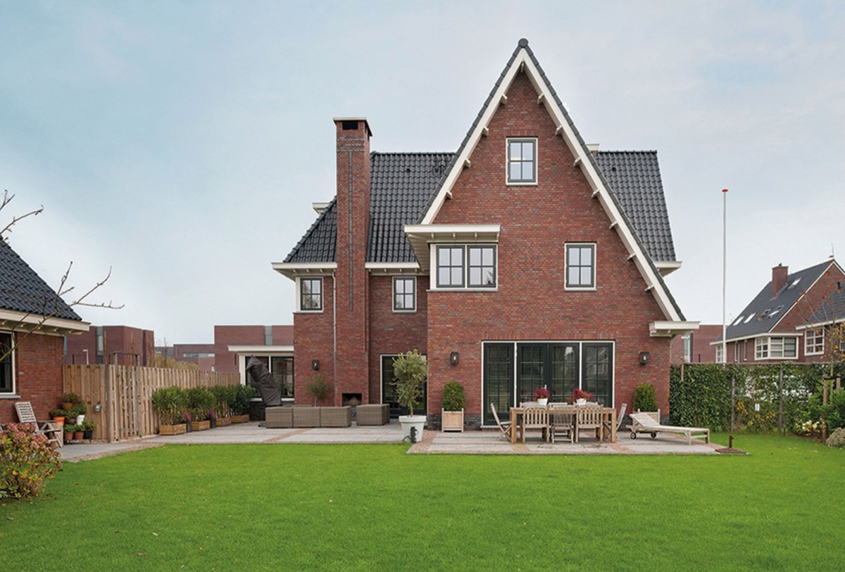 Голландский кирпичный дом