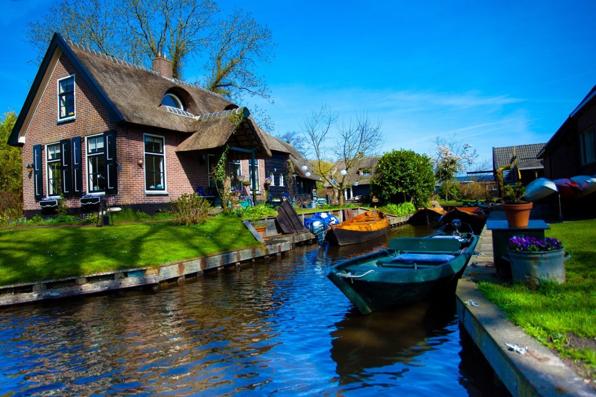 Нидерланды дер. Гитхорн