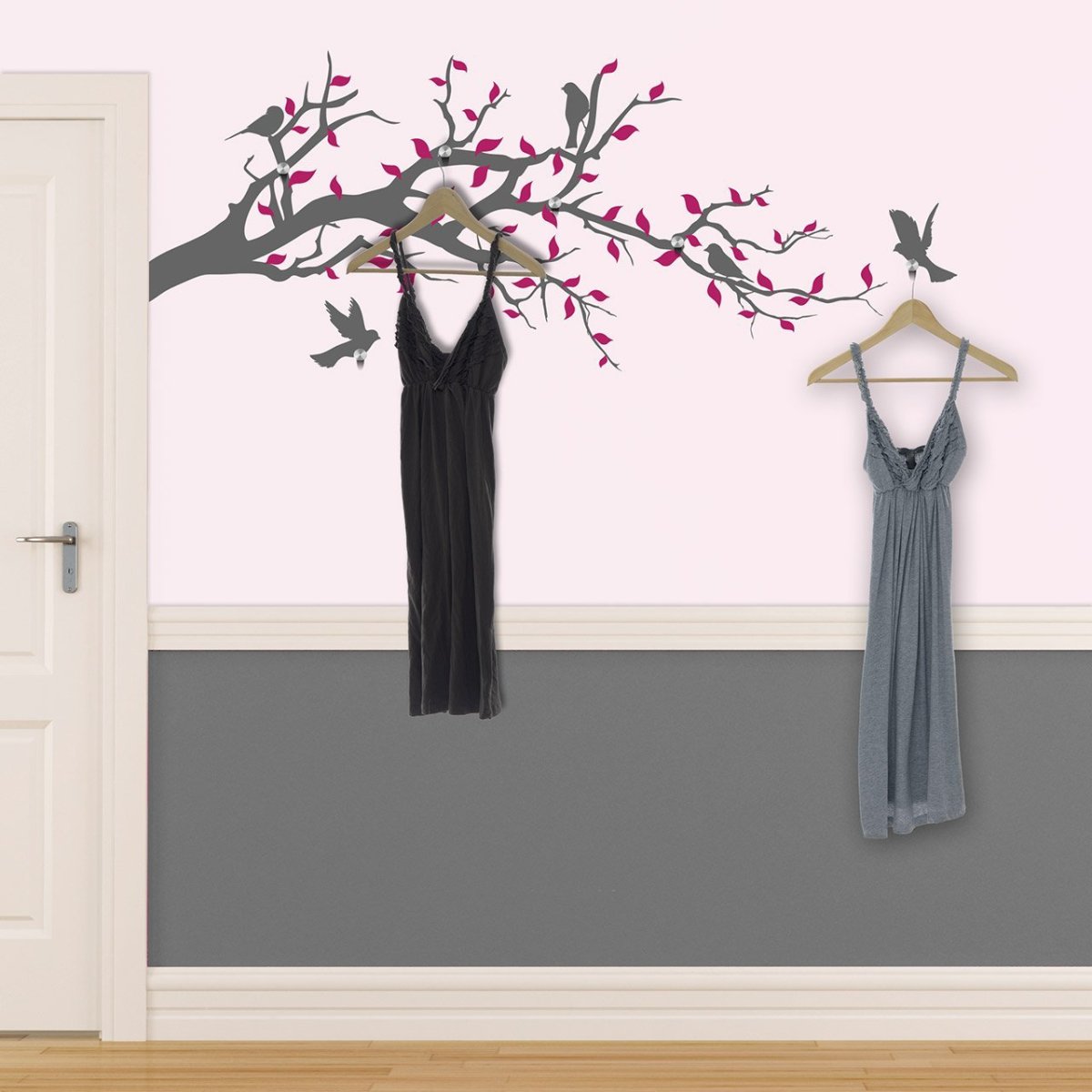 Самоклеящаяся декоративная вешалка