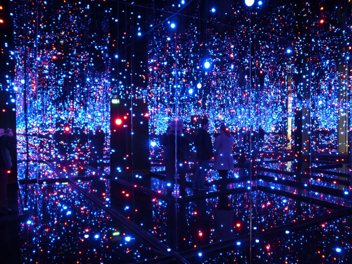 Yayoi Kusama Infinity Room