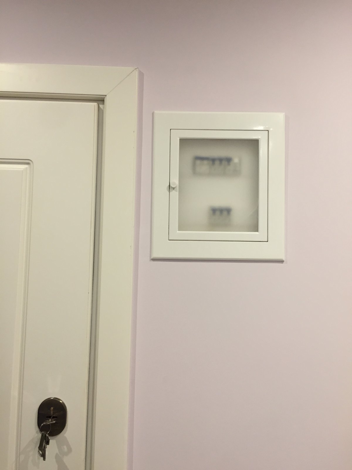 Большие зеркала в прихожую