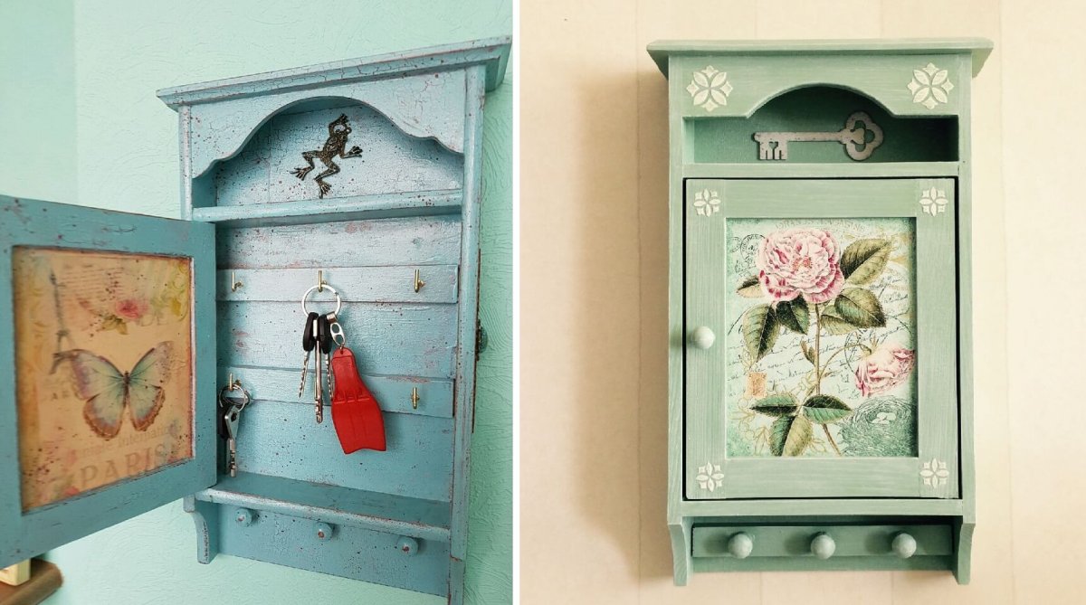 Полка с зеркалом в прихожую на стену