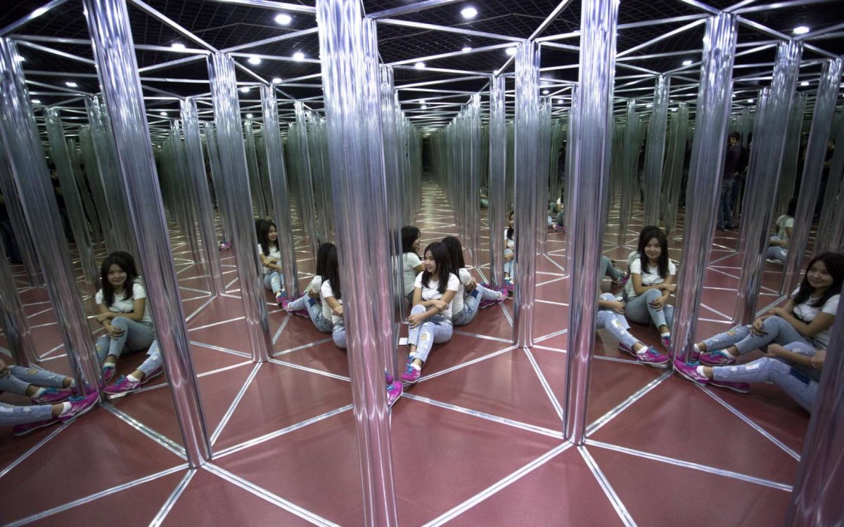 Зеркальная комната да Винчи