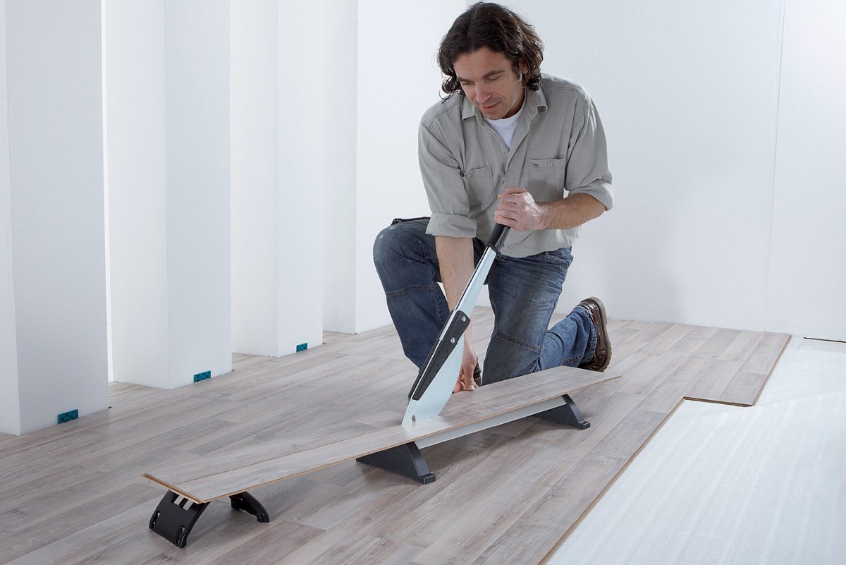 Укладка ламинированных панелей