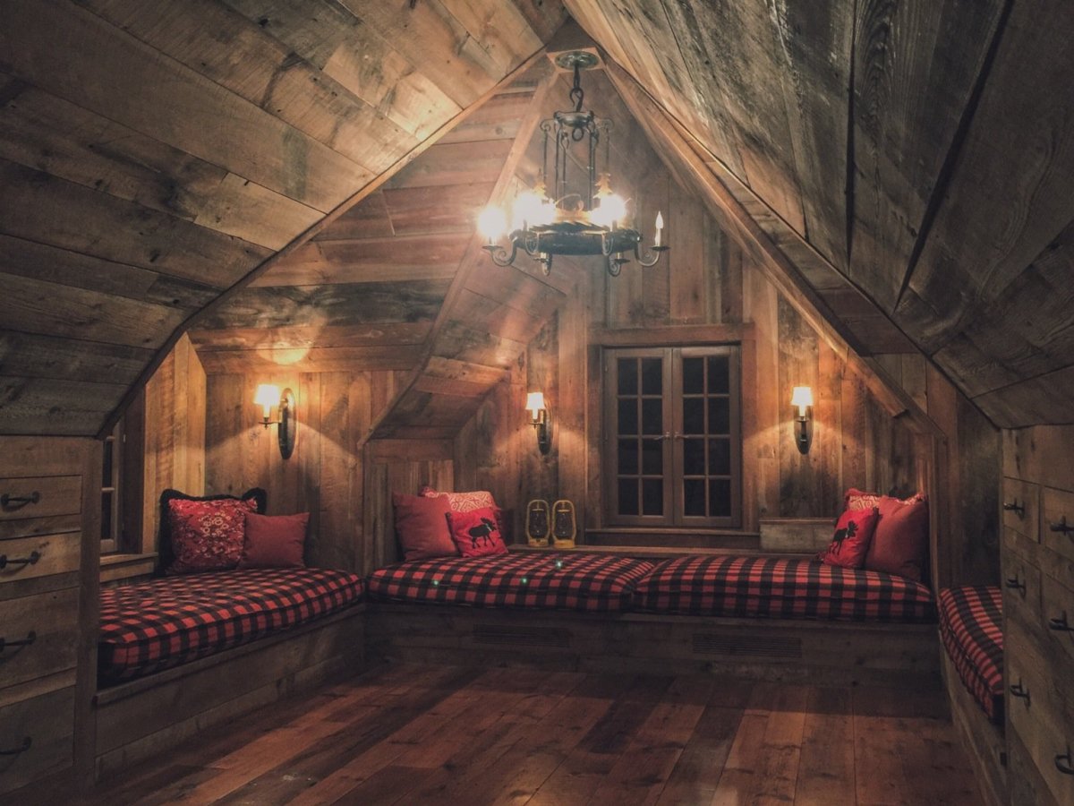 Комната на чердаке