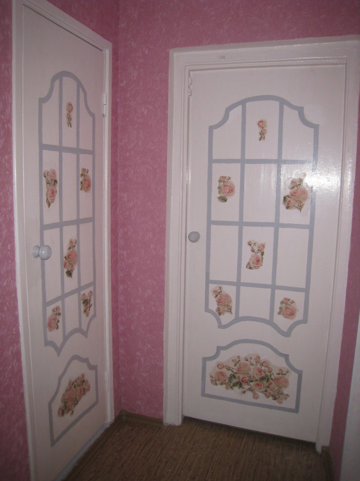 Шкаф в стиле декупаж