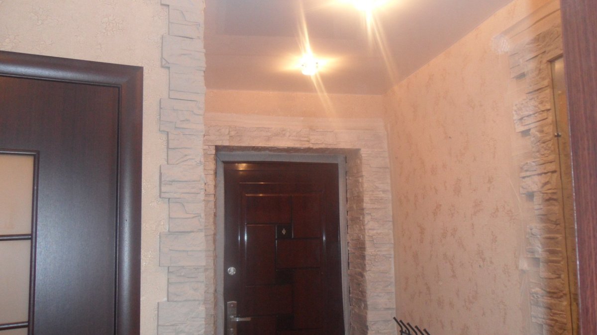 Отделка арки декоративным камнем