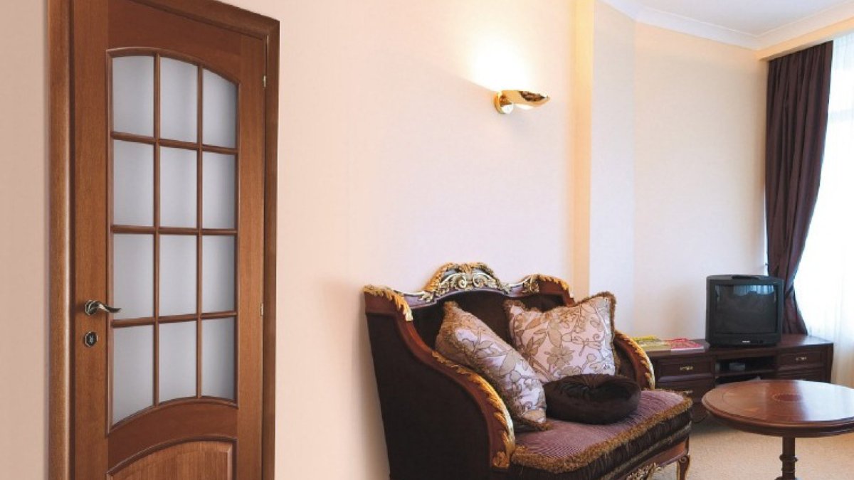 Красивые двери межкомнатные в интерьере