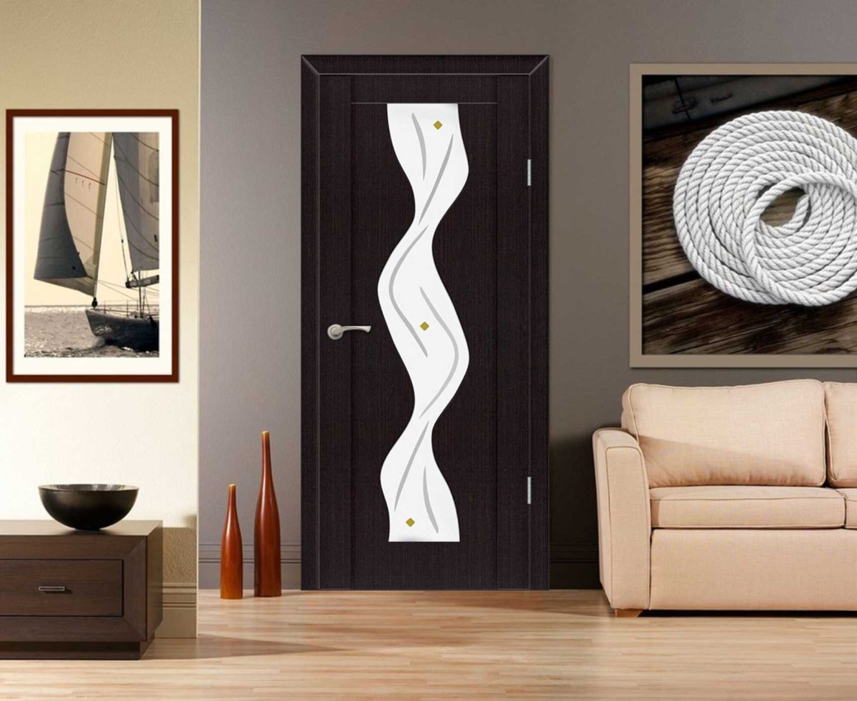 Двери межкомнатные вертикальные линии