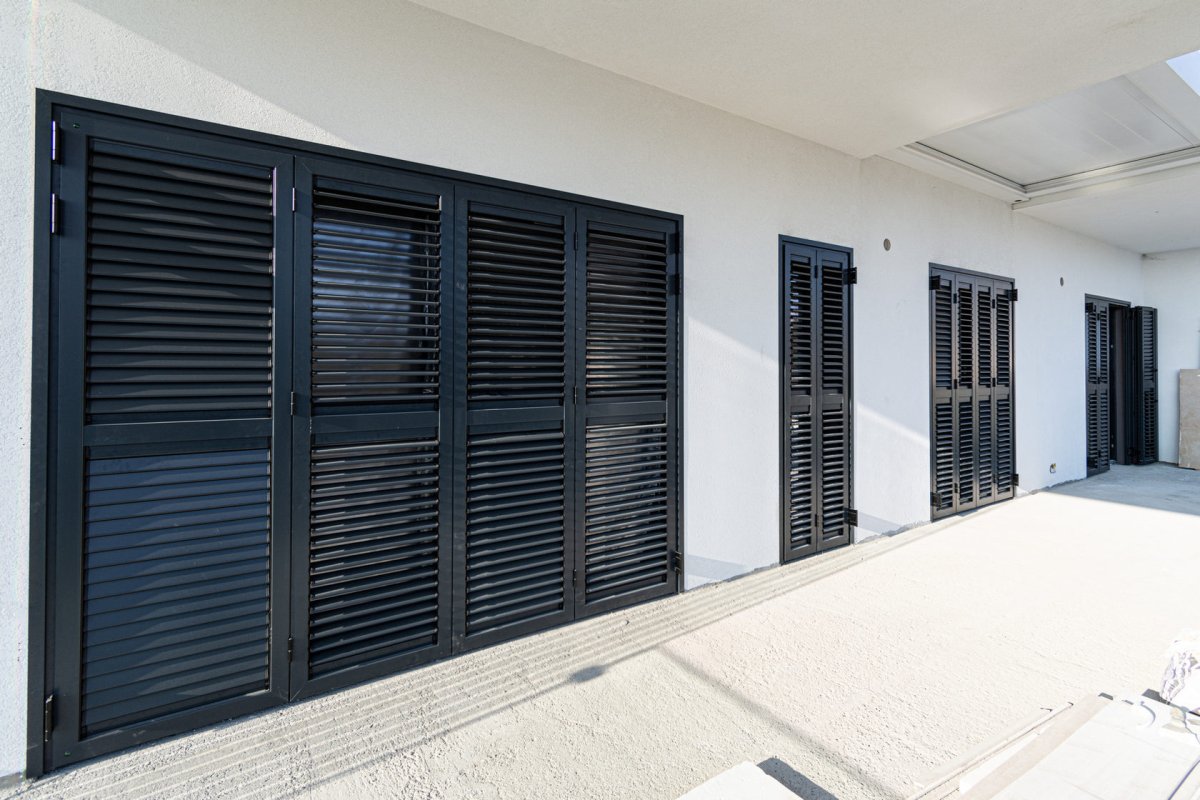 Рольставни Дорхан