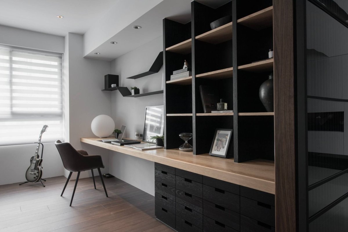 Стильный кабинет для мужчины