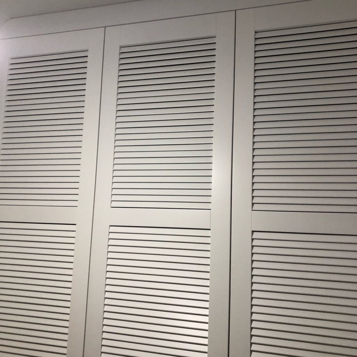 Жалюзийные двери 1205 на 500