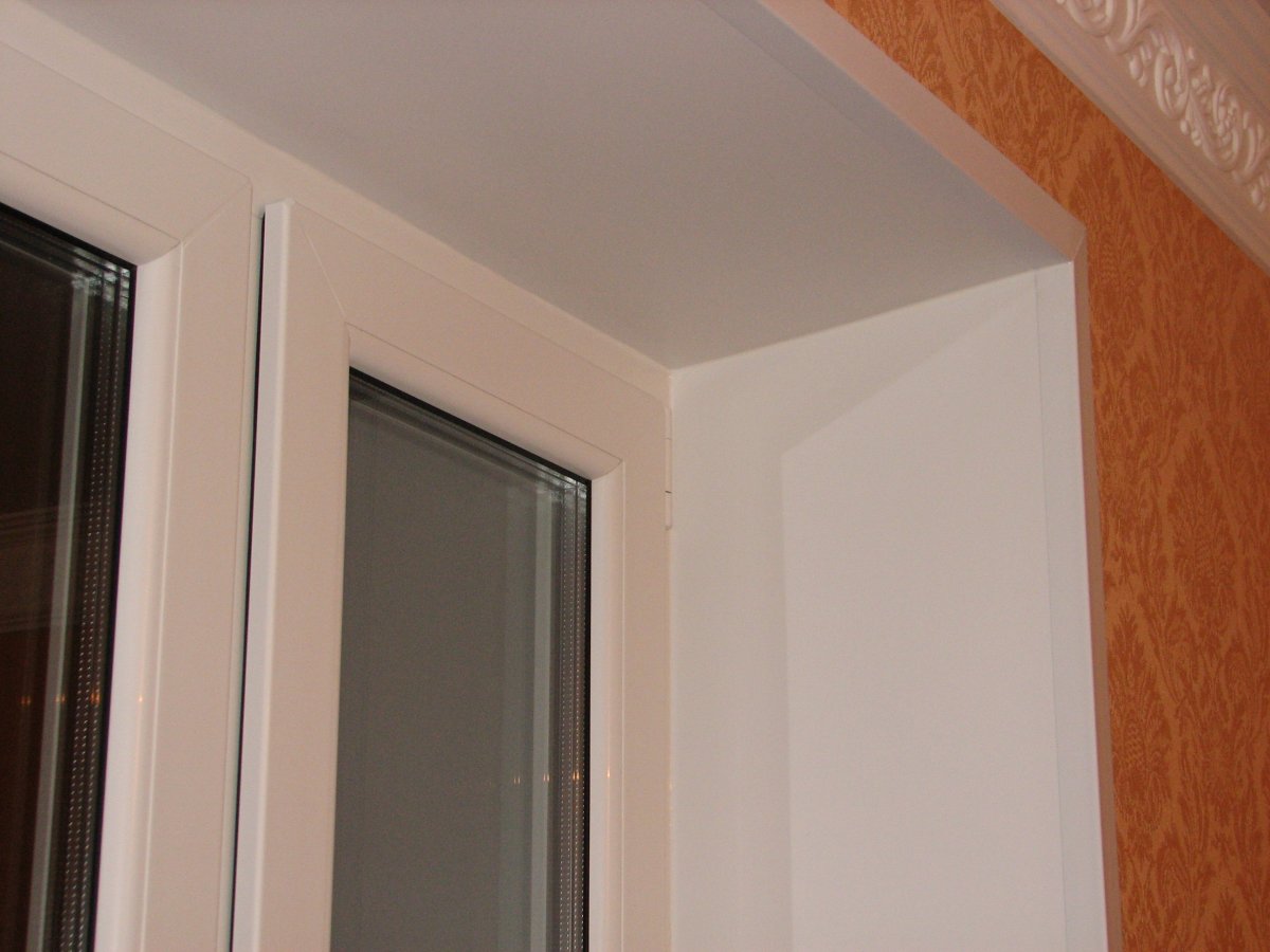 Отделка искусственным камнем дверных проемов