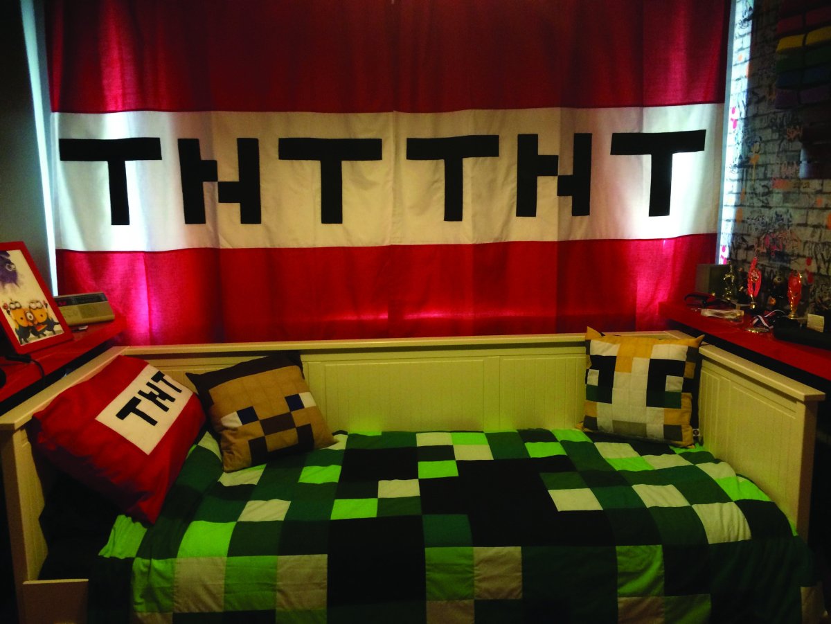 Комната в стиле майнкрафт