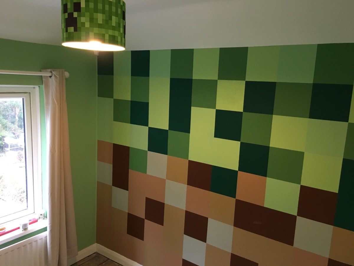 Украшаем стену в стиле майнкрафт