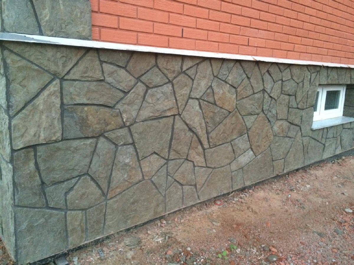 Штукатурка фундамента под камень