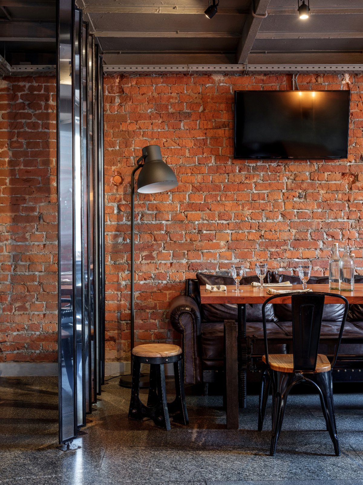 Бильярдная в стиле лофт