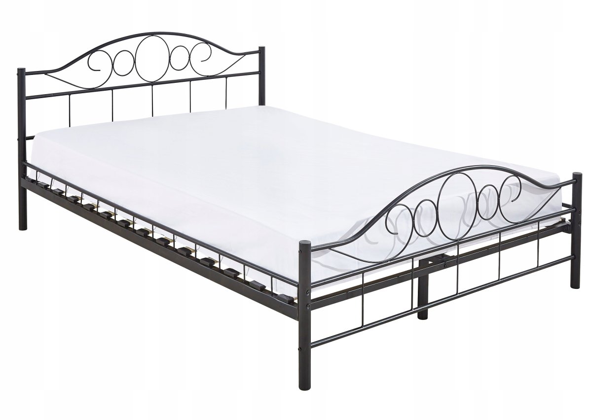 Кровать в стиле лофт из металла