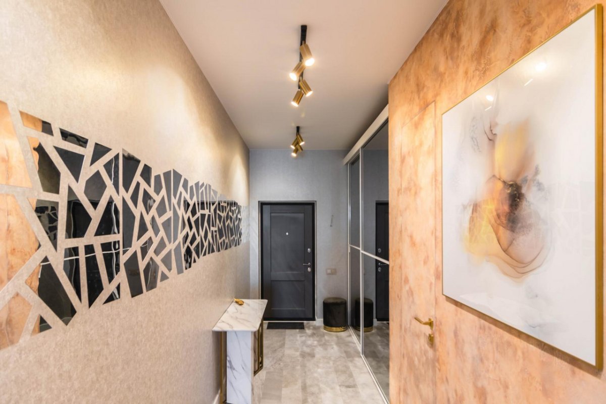 Обои в студию квартиру дизайн венецианка