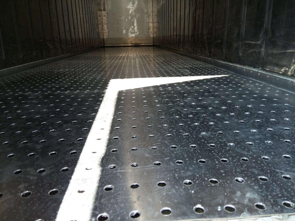 Полы из листового алюминия