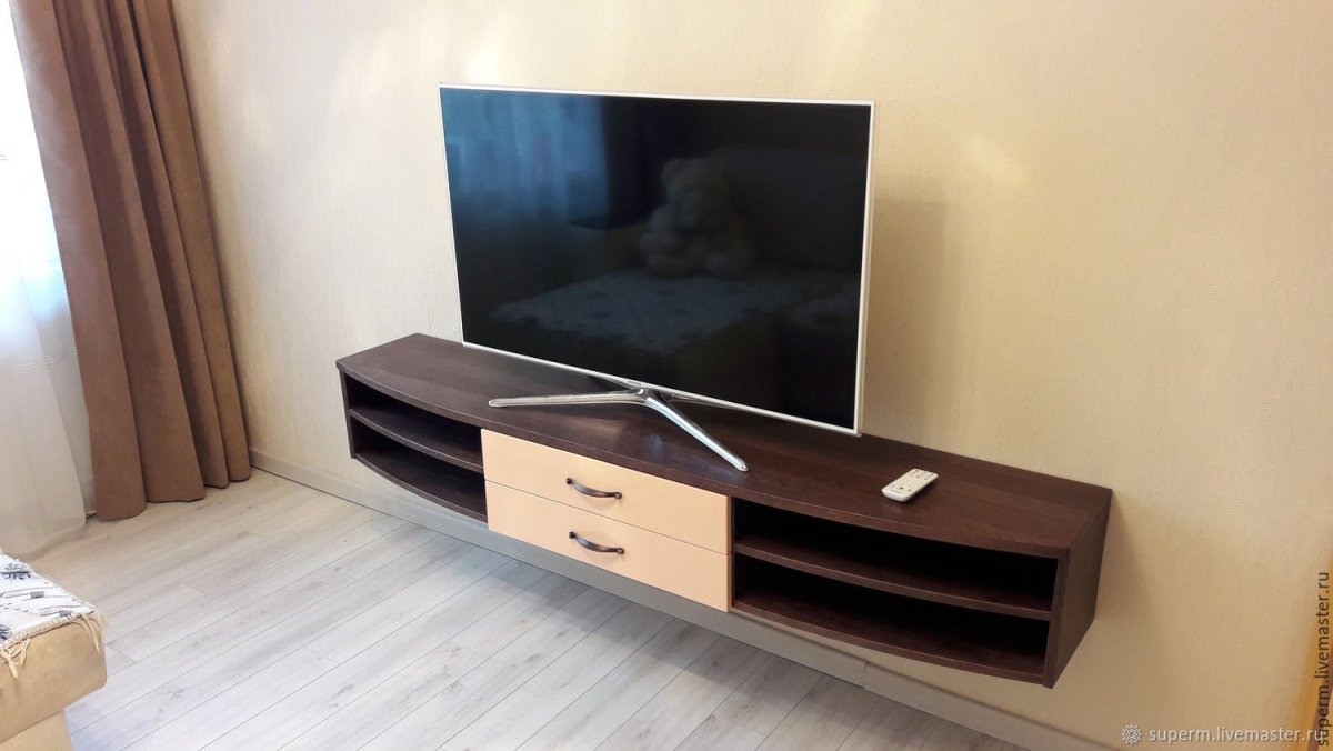 Полка под телевизор
