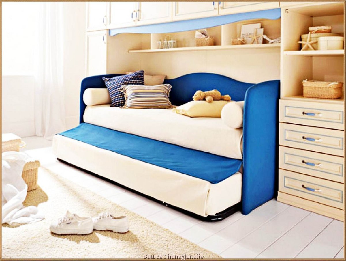 Кровать для мальчика 7 лет со спинкой