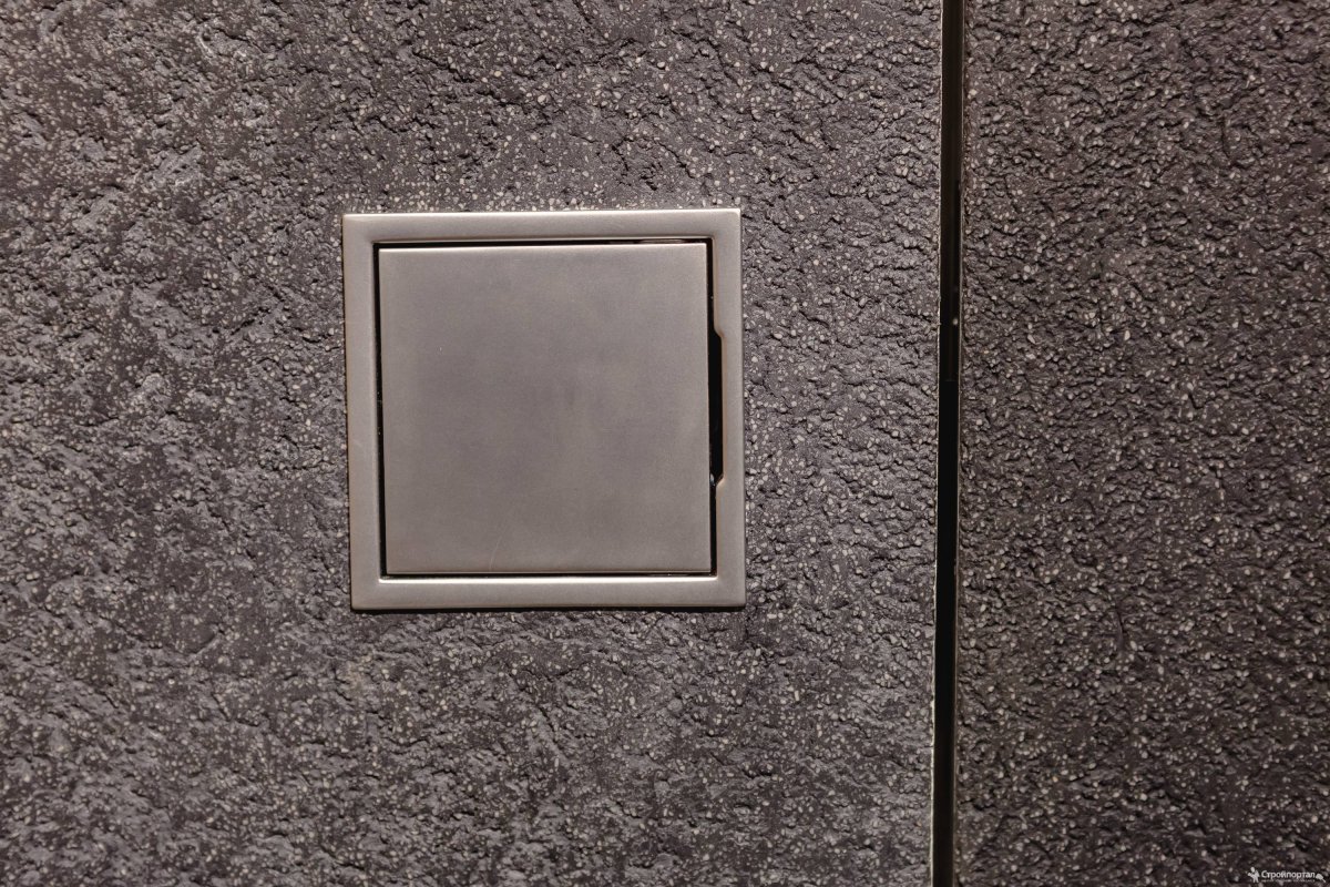 Декоративная штукатурка короед в коридоре