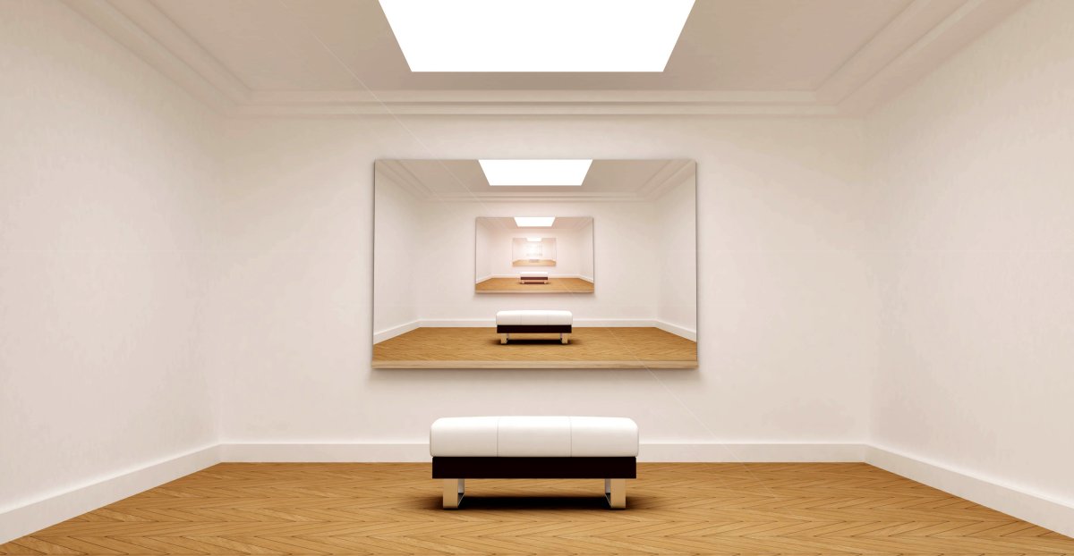 Угол комнаты без мебели