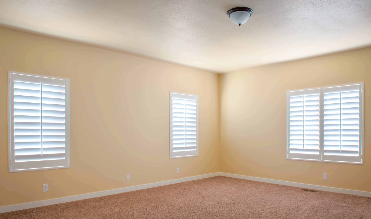 Комната без мебели